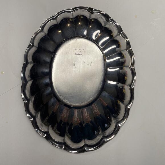 VTG Reed & Barton Fluted Silver Plated Oval Fruit Salad Cookie Serving Platter - Picture 9 of 13